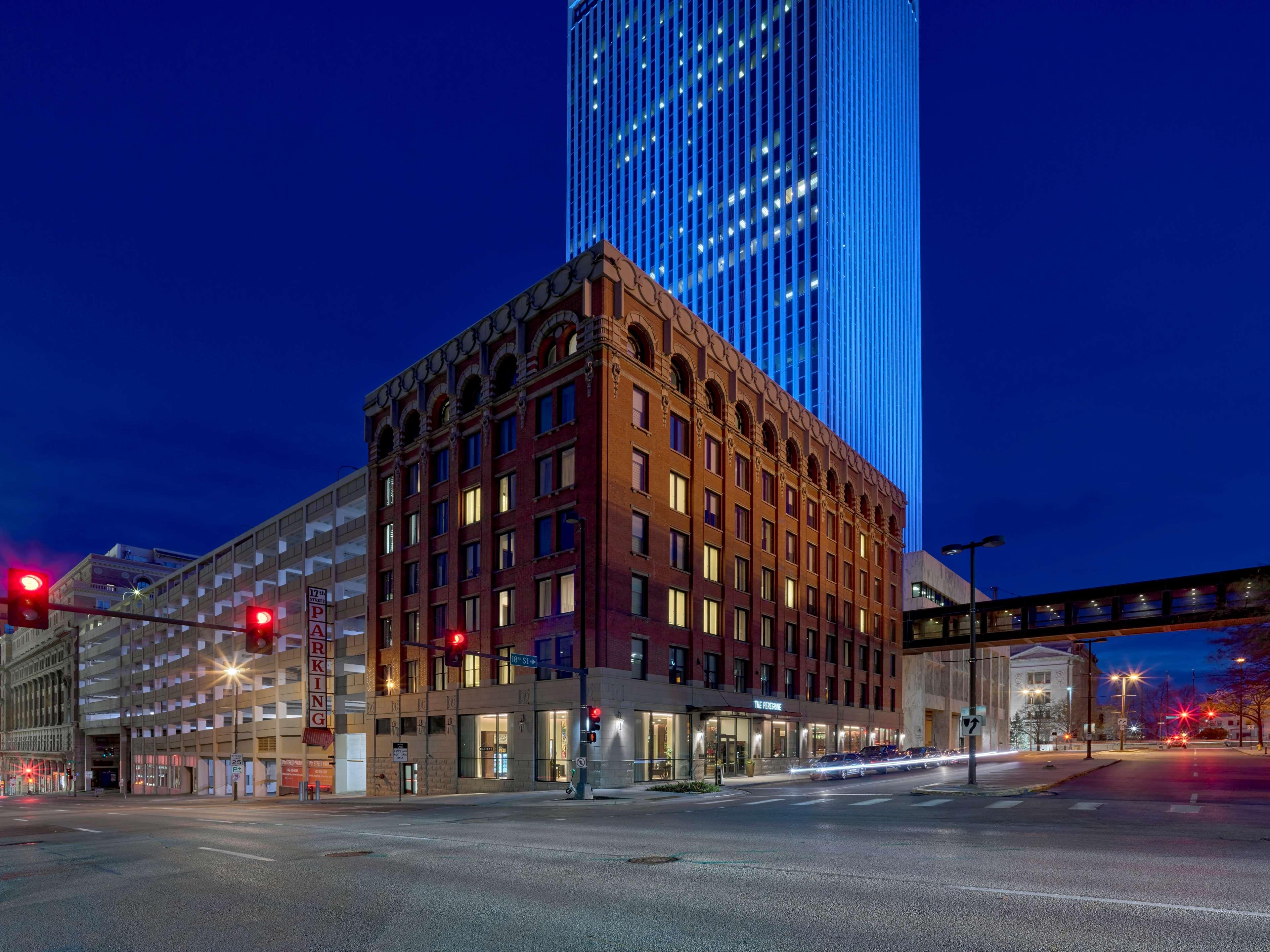 The Peregrine Omaha Downtown Curio Collection By Hilton Hotel Eksteriør billede