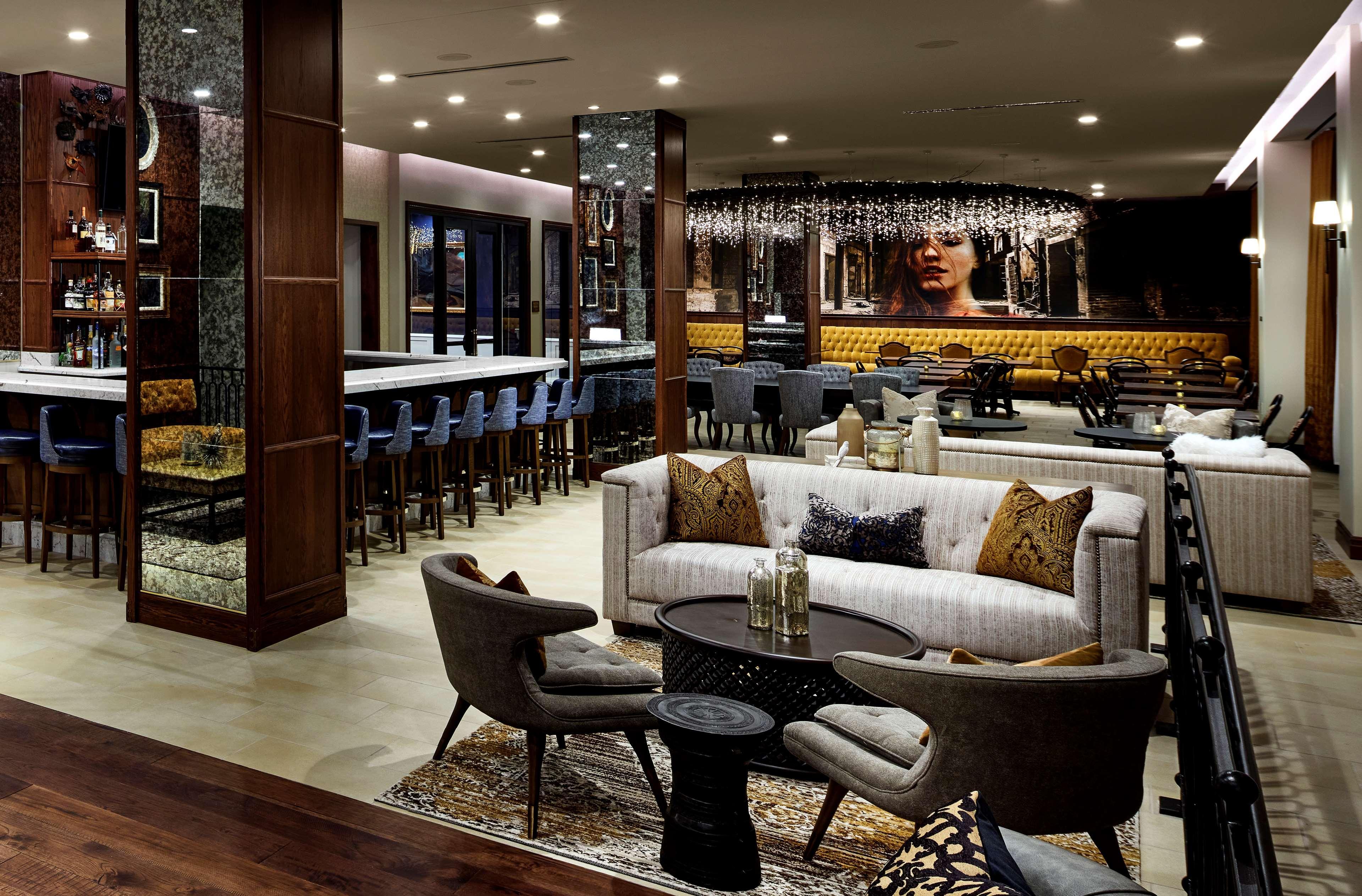 The Peregrine Omaha Downtown Curio Collection By Hilton Hotel Eksteriør billede