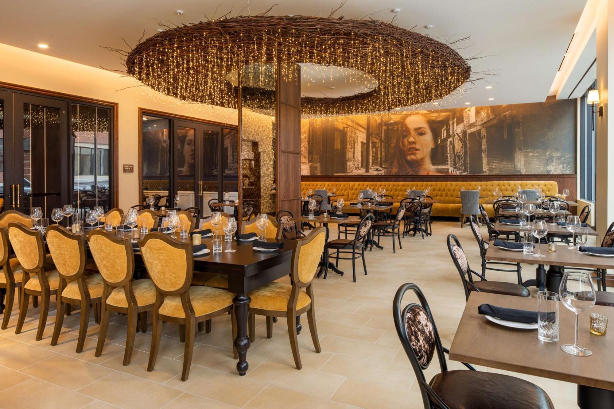 The Peregrine Omaha Downtown Curio Collection By Hilton Hotel Eksteriør billede