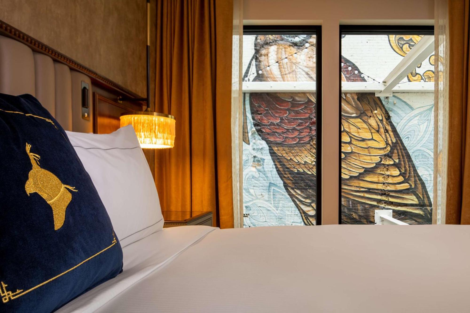 The Peregrine Omaha Downtown Curio Collection By Hilton Hotel Eksteriør billede