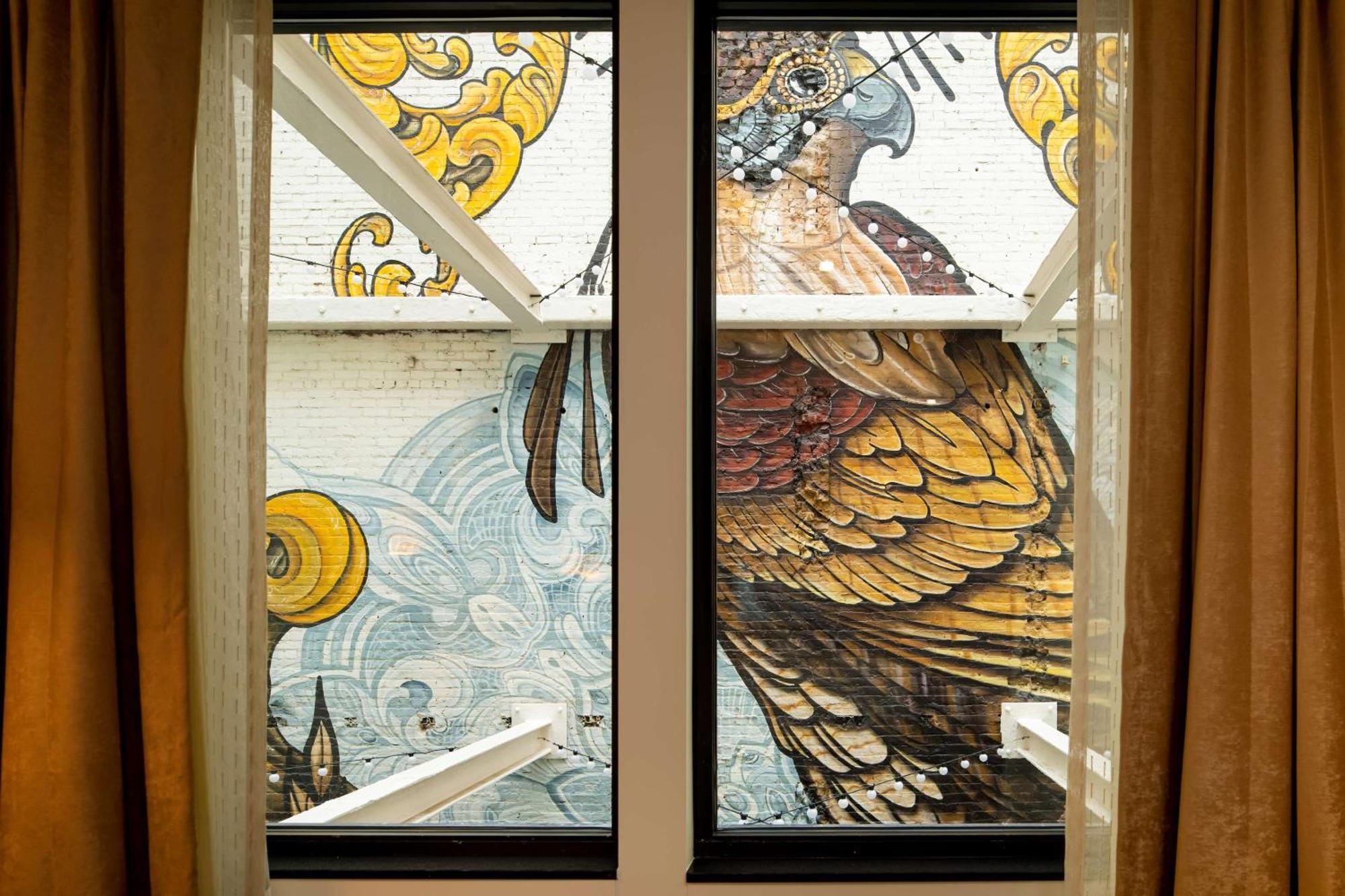 The Peregrine Omaha Downtown Curio Collection By Hilton Hotel Eksteriør billede